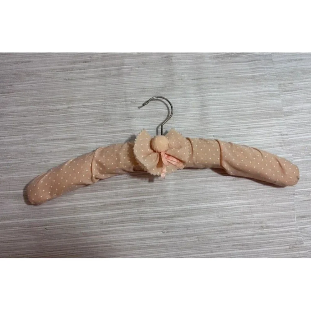 Vintage polka dot hanger